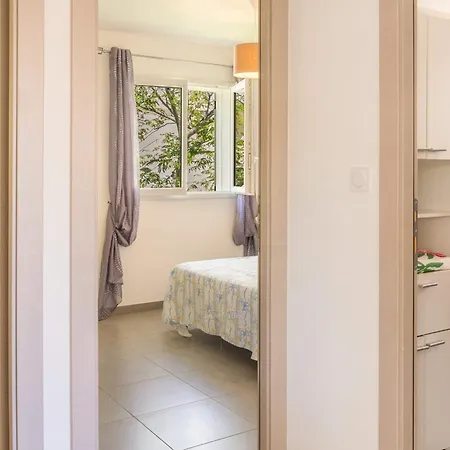 Villa Prunete - Maison De Avec Jardin A Prunete *